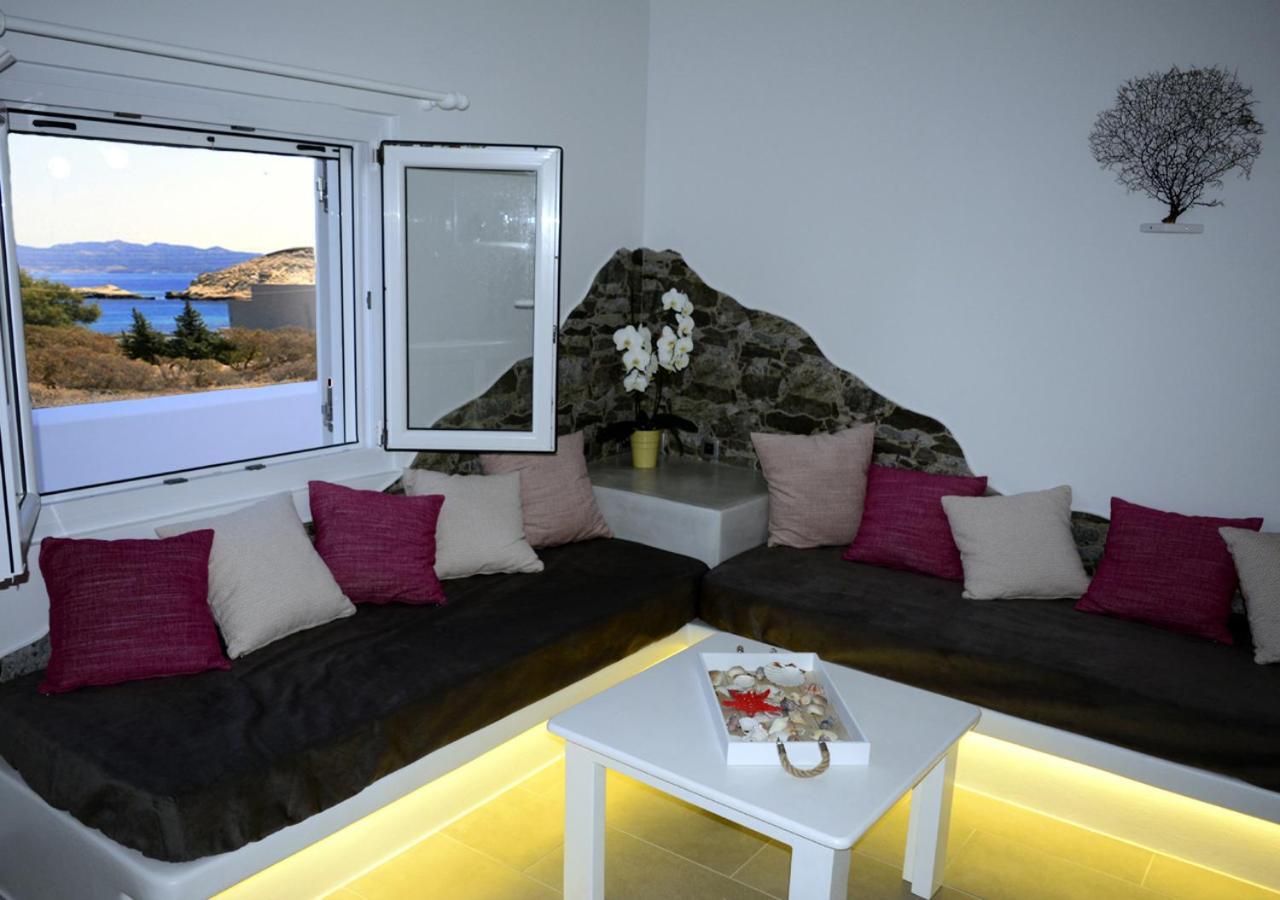 Seashell Mandrakia Sea View Villa Exteriör bild