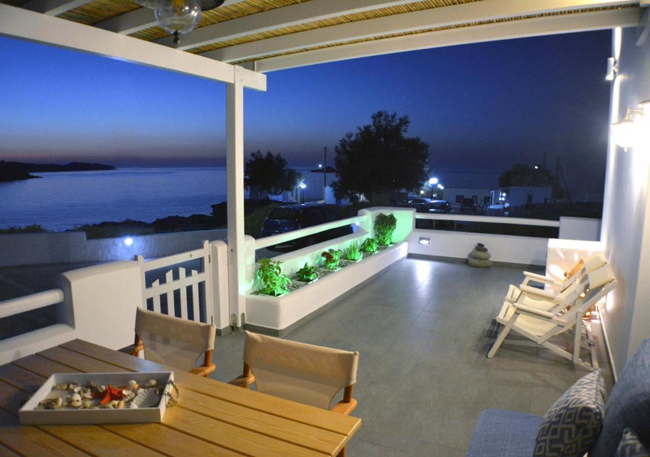Seashell Mandrakia Sea View Villa Exteriör bild